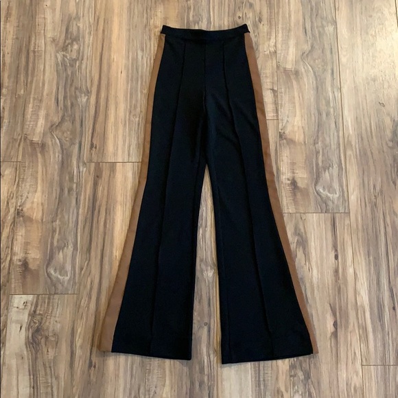 Beautiful H&M High-Rise Flared Pants - Picture 2 of 6